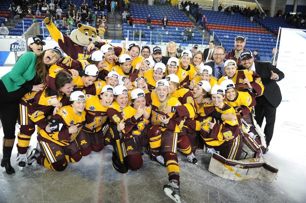 Minnesota wins 2016 NC women's hockey national championship